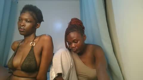 queen online show from December 2025 11:22:02 PM