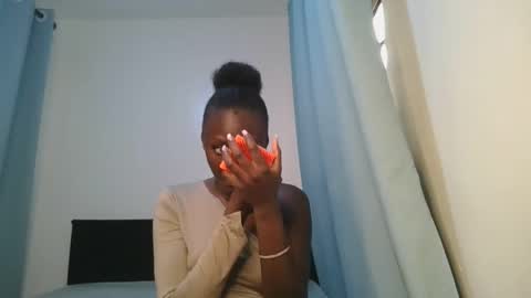 Snapshot of barbie_queen2 chatting on February 2026 08:26:01 AM queen online show from February 2026 08:26:01 AM