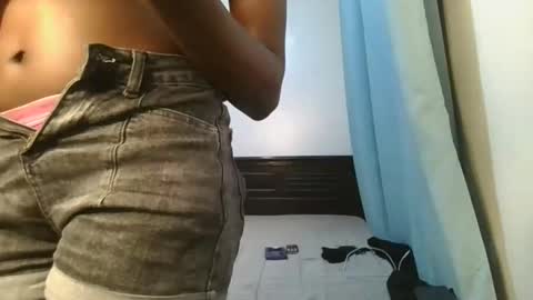 Snapshot of barbie_queen2 chatting on February 2026 09:56:02 PM queen online show from February 2026 09:56:02 PM
