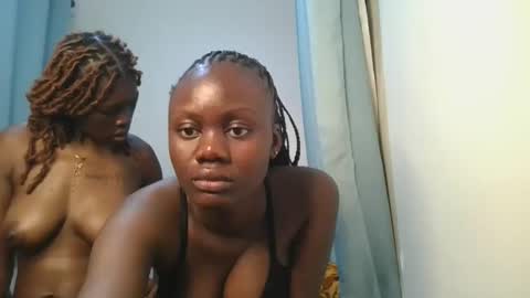 Snapshot of barbie_queen2 chatting on March 2026 02:35:02 AM queen online show from March 2026 02:35:02 AM