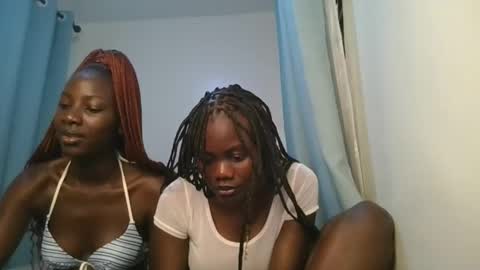 Snapshot of barbie_queen2 chatting on March 2026 09:48:01 AM queen online show from March 2026 09:48:01 AM