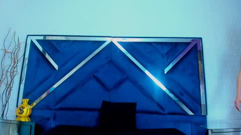 barbiegirl___ online show from October 2025 05:50:02 AM