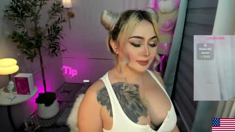 Miss Alexa Fields  online show from November 2025 05:31:01 PM