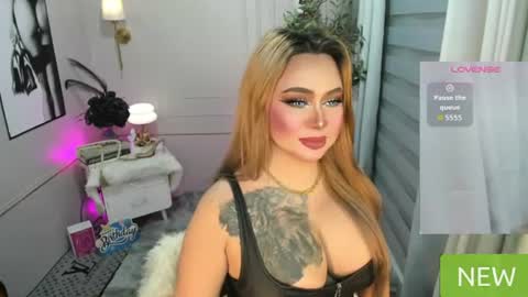 Snapshot of barbietop_alexa69 chatting on July 2026 01:04:02 AM Miss Alexa Fields online show from July 2026 01:04:02 AM