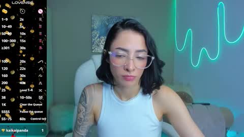 Snapshot of barbiie_scoth chatting on October 2025 10:18:02 PM Barbie Scot online show from October 2025 10:18:02 PM