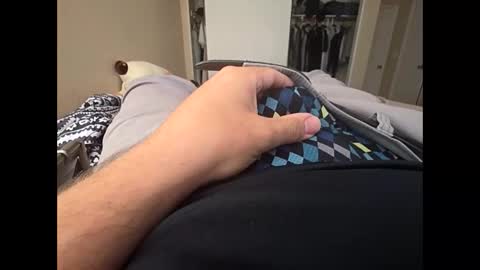 bardjim19 online show from April 2026 11:03:02 PM