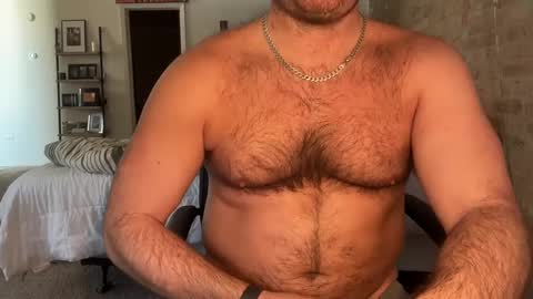 Snapshot of barebackheat chatting on January 2025 03:58:01 PM Barebackheat online show from January 2025 03:58:01 PM
