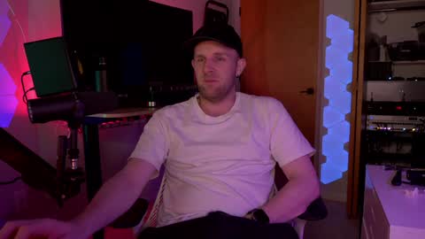 th3wild0ne online show from December 2024 12:16:02 PM