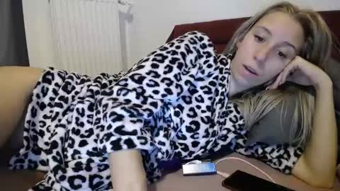 Lena online show from December 2024 07:43:02 PM