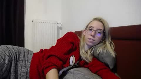 Lena online show from January 2025 08:02:01 PM