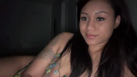chicka online show from February 2025 01:32:01 AM