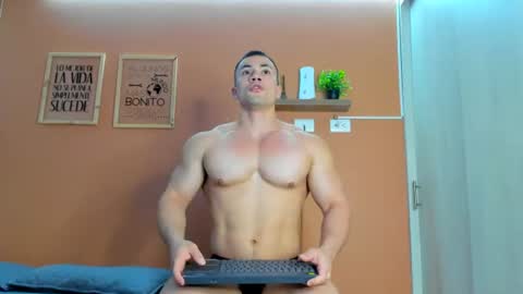 Snapshot of barry_sutton chatting on August 2026 11:50:01 PM Barry online show from August 2026 11:50:01 PM