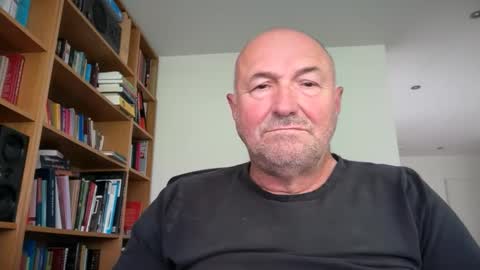 Snapshot of bartvel chatting on May 2026 09:39:02 AM bartvel online show from May 2026 09:39:02 AM