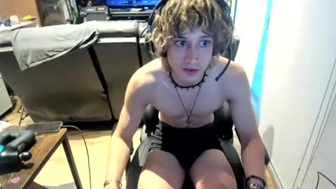 Snapshot of bashful4200 chatting on July 2026 01:45:01 AM ryan online show from July 2026 01:45:01 AM