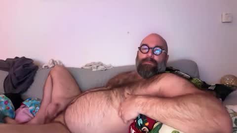 Snapshot of baskec77 chatting on March 2026 12:04:01 AM baskec77 online show from March 2026 12:04:01 AM