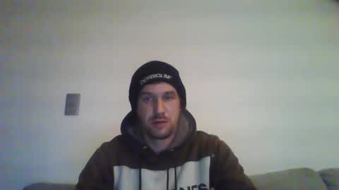 basteleus1 online show from February 2025 12:59:01 AM