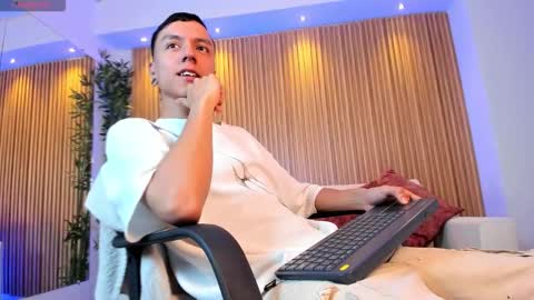 Basthiian online show from December 2025 08:29:01 PM