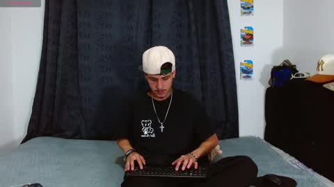 Bastian online show from November 2025 03:51:01 AM