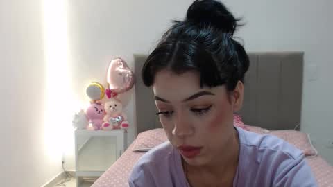 Aron online show from October 2025 11:07:01 PM