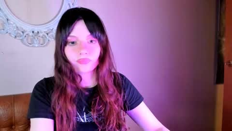 Snapshot of bat_laughing_bat chatting on April 2026 11:49:02 PM Ask me online show from April 2026 11:49:02 PM