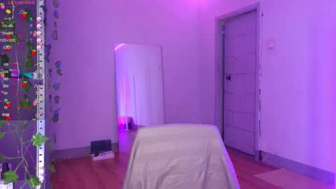 mett online show from October 2025 02:36:01 PM