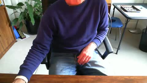 Snapshot of batebro13 chatting on February 2025 09:06:02 PM BateBro13 online show from February 2025 09:06:02 PM