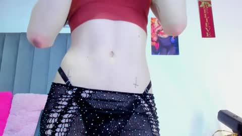 Snapshot of bathory_vamps chatting on February 2025 01:07:01 PM online show from February 2025 01:07:01 PM