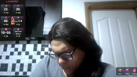 Snapshot of batman2430 chatting on October 2025 03:07:01 AM brian online show from October 2025 03:07:01 AM