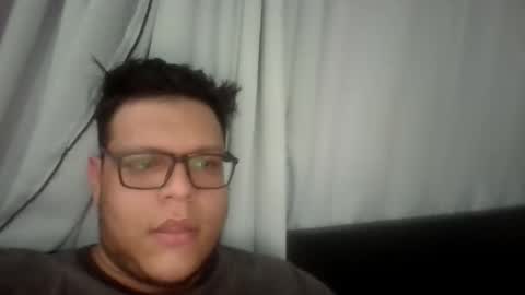 Snapshot of batman2430 chatting on October 2025 07:37:01 PM brian online show from October 2025 07:37:01 PM