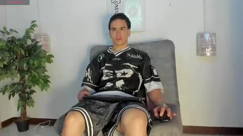 battista  online show from April 2026 10:56:02 PM