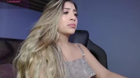 bay_babe online show from May 2026 11:00:01 PM