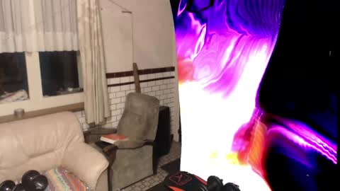 bazzz_8 online show from December 2024 06:17:02 PM