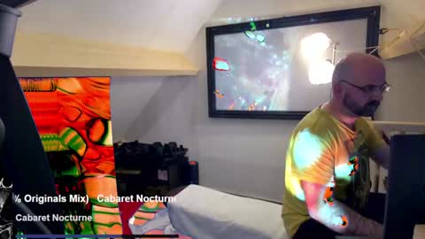 bazzz_8 online show from January 2025 05:21:02 PM