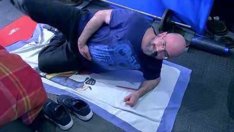 bazzz_8 online show from February 2025 05:59:01 PM