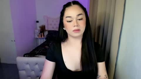 Angel online show from October 2025 08:35:01 PM