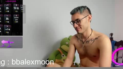 alex independent model   ig bbalexmoon online show from December 2024 04:00:02 PM