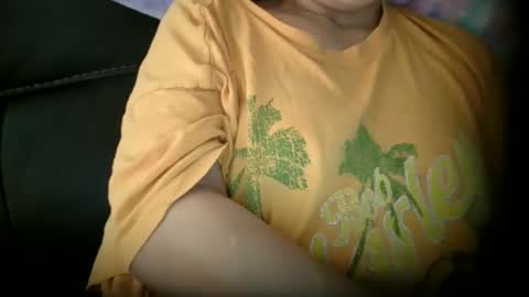 Snapshot of bbbaby03 chatting on April 2026 12:02:02 AM bbbaby03 online show from April 2026 12:02:02 AM