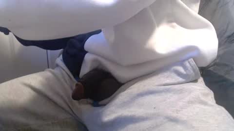 Racks online show from October 2025 06:12:01 PM