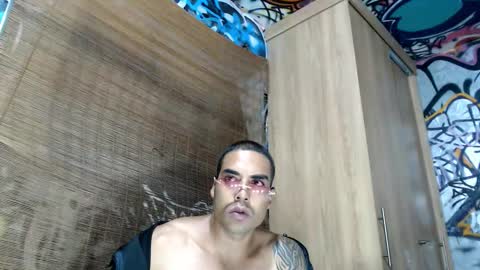 Justin online show from October 2025 12:00:01 AM