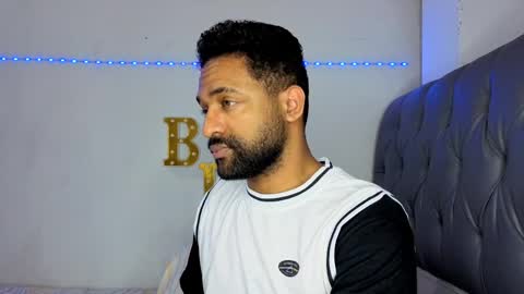 john online show from March 2026 04:24:02 AM