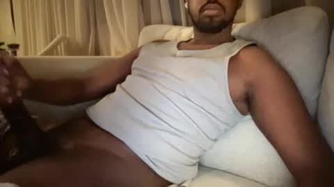 Daevon online show from April 2026 04:46:01 AM