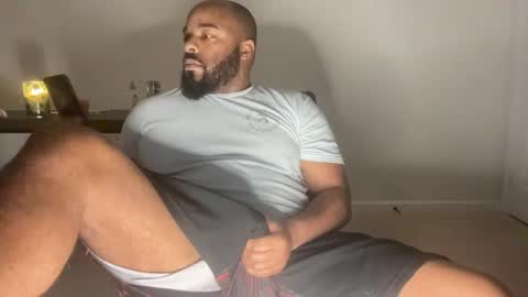 Snapshot of bbcfun44 chatting on November 2025 10:37:01 AM Zaddy online show from November 2025 10:37:01 AM