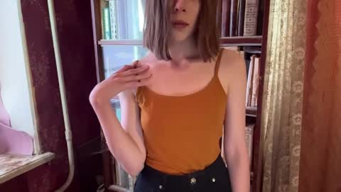 Alya online show from April 2026 12:19:02 PM