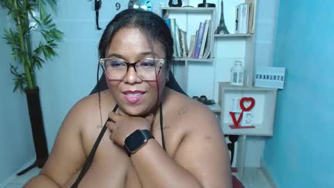 Snapshot of bbw_charlote chatting on March 2025 03:42:02 PM Charlote online show from March 2025 03:42:02 PM