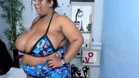 Snapshot of bbw_charlote chatting on March 2025 03:20:02 PM Charlote online show from March 2025 03:20:02 PM