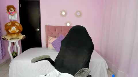 Charlote online show from February 2026 12:26:01 PM