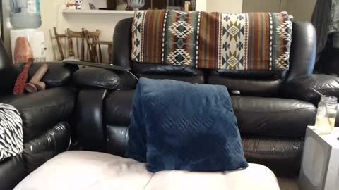 Julie online show from January 2025 12:02:01 AM