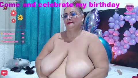 Snapshot of bbwsalome chatting on February 2025 12:17:01 AM Salome online show from February 2025 12:17:01 AM