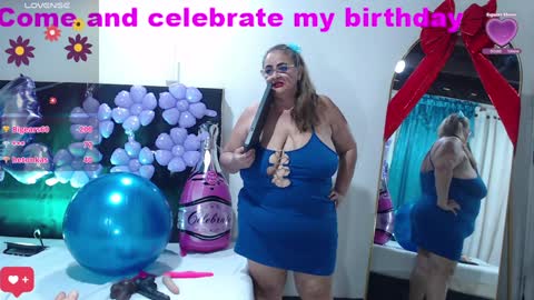 Snapshot of bbwsalome chatting on February 2025 01:00:01 AM Salome online show from February 2025 01:00:01 AM