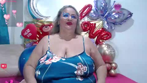 Snapshot of bbwsalome chatting on February 2025 08:36:01 PM Salome online show from February 2025 08:36:01 PM